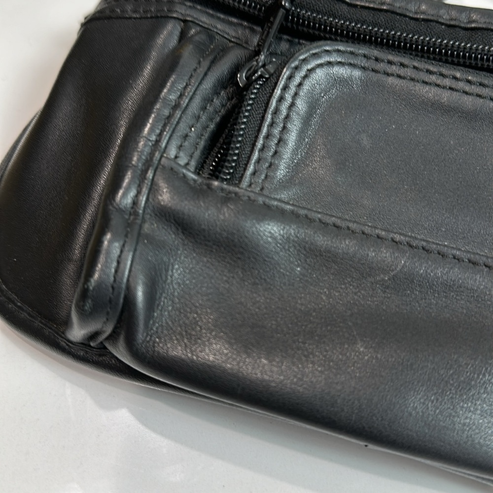 Tumi Black Leather Crossbody Belt Bag - Picture 2 of 8